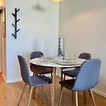 Mycampus Free Wifi Top Mountain Views Full Kitchen Equipment