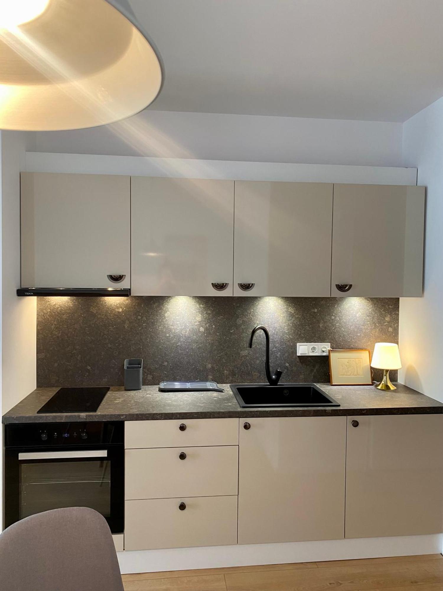 Mycampus Free Wifi Mountain Views Full Kitchen Equipment Apartament *