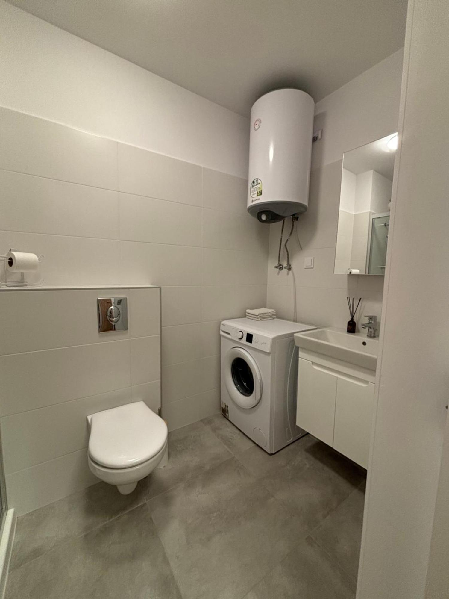 Mycampus Free Wifi Mountain Views Full Kitchen Equipment Apartament Sofia